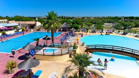 camping 4 étoiles le lac des rêves Pérols Esterno foto